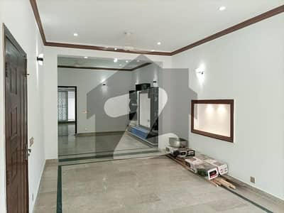 13 Marla Use House For Sale Like Brand New Only Ground Floor Use Marble Hot Location Near Masjid Market School Main Gate 13beds & 1big Hall 3car Porch