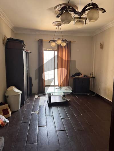 ڈی ایچ اے فیز 6 ڈی ایچ اے ڈیفینس,کراچی میں 2 کمروں کا 4 مرلہ فلیٹ 1.5 کروڑ میں برائے فروخت۔