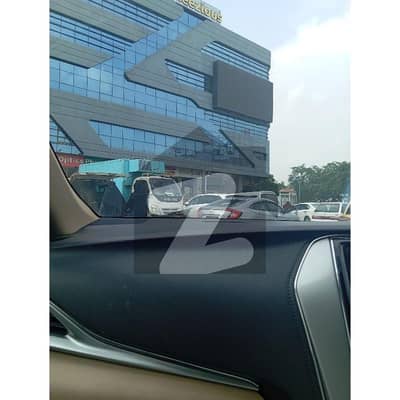 نیو بلیو ایریا اسلام آباد میں 15 مرلہ Studio دکان 10.2 ارب میں برائے فروخت۔