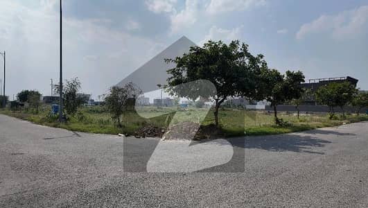 DHA PHASE 7 BLOCK Y, 24 MARLA CORNER HOT LOCATION PLOT AVAILABLE FOR SALE ON REASONABLE PRICE