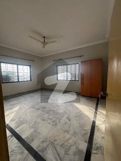 7 Marla Upper Portion Available For Rent