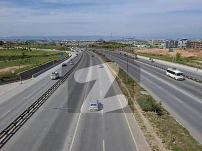 ڈی ایچ اے ڈیفینس فیز 5 ڈی ایچ اے ڈیفینس,اسلام آباد میں 1 کنال رہائشی پلاٹ 2.8 کروڑ میں برائے فروخت۔