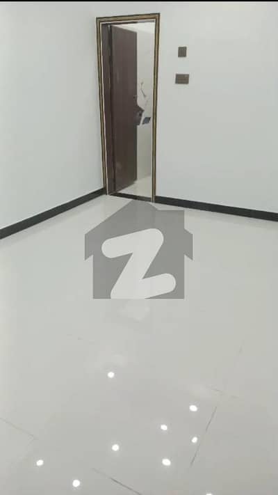 بفر زون سیکٹر 15-A / 3 بفر زون,نارتھ کراچی,کراچی میں 8 کمروں کا 5 مرلہ مکان 3.85 کروڑ میں برائے فروخت۔