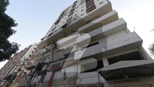 Prime Location Nazimabad 1 1250 Square Feet Flat Up For sale