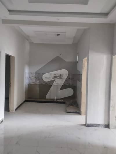 بفر زون - سیکٹر 16-A بفر زون,نارتھ کراچی,کراچی میں 4 کمروں کا 5 مرلہ مکان 4.0 کروڑ میں برائے فروخت۔