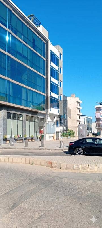 ذوالفقار کمرشل ایریا ڈی ایچ اے فیز 8,ڈی ایچ اے ڈیفینس,کراچی میں 5 مرلہ Studio دفتر 2.25 لاکھ میں کرایہ پر دستیاب ہے۔