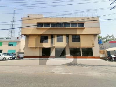 Reasonably-Priced Main Double Road 4 Kanal Building In Model Town - Block M, Lahore Is Available As Of Now