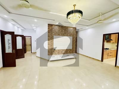 10 Marla Beautiful Single Storey House For Sale In Lake City Meadows (Ex State Life Housing Society), Lahore Opposite DHA Phase 5