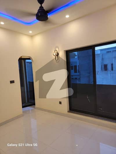 فارمانئیٹس ہاؤسنگ سکیم لاہور میں 3 کمروں کا 3 مرلہ مکان 1.3 کروڑ میں برائے فروخت۔