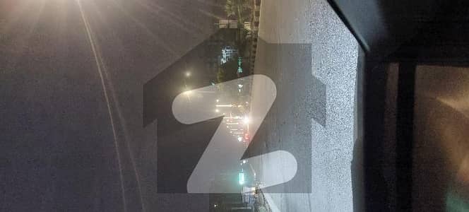 10 Marla 40Ft Road Near Park Good Location