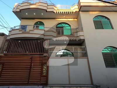 پشاور روڈ راولپنڈی میں 4 کمروں کا 6 مرلہ مکان 2.95 کروڑ میں برائے فروخت۔