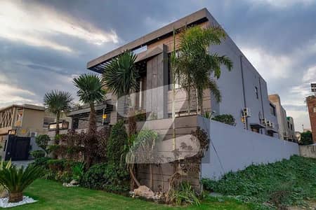 1 Kanal Brand New Upper Portion Available For Rent In DHA Phase 7