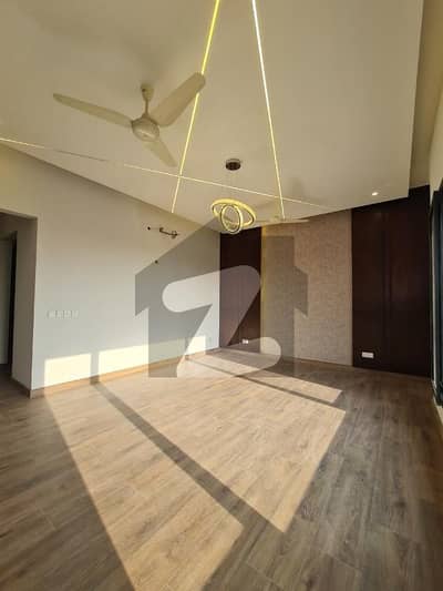 BRAND NEW | 500 SQ YARDS | CORNER BUNGALOW 500 SQ YARDS FOR RENT DHA PHASE 8