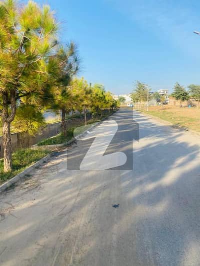 7 Marla Corner Plot For Sale Block H, Gulberg Residencia Islamabad