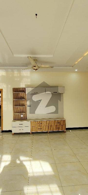 Kanal Upper Portion For Rent