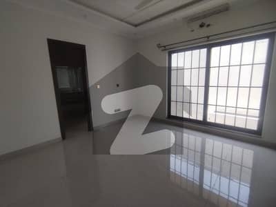 DHA Phase 6.1kanal Brand New upper Portion For Rent