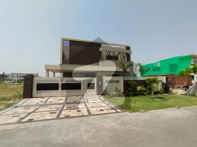 ONE KANAL BEAUTIFULL BRAND NEW HOUSE AVAILABLE FOR RENT IN DHA DEFANCE