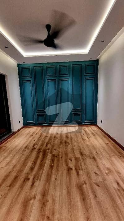 Gulberg Ground Floor Main Shop For Rent In Main Market