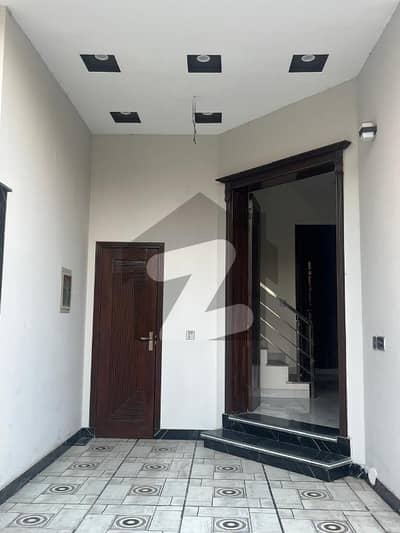 3 Marla Beautiful House For Rent In Etihad Town Face 1