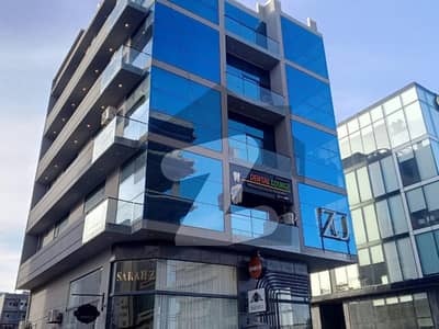ڈی ایچ اے فیز 8 ڈی ایچ اے ڈیفینس,کراچی میں 5 مرلہ Studio دفتر 3.7 کروڑ میں برائے فروخت۔