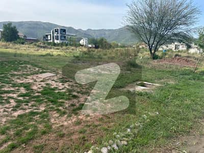 ای ۔ 12/3 ای ۔ 12,اسلام آباد میں 10 مرلہ رہائشی پلاٹ 3.3 کروڑ میں برائے فروخت۔