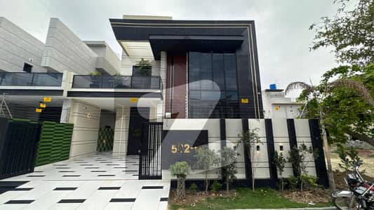 10 Marla Modern House For Sale