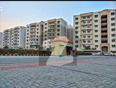 10 MARLA 3 BEDROOM APARTMENT AVAILABLE FOR RENT