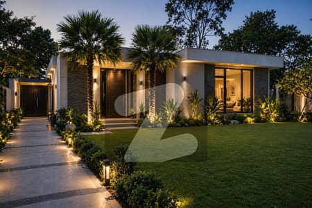 F7 Porsche Located 1777 Sqy Big Lawn House Near to Margalla Road for Sale