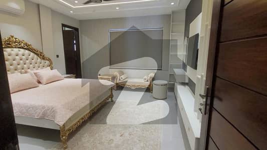 ڈی ایچ اے فیز 4 - بلاک بیبی فیز 4,ڈیفنس (ڈی ایچ اے),لاہور میں 7 کمروں کا 1 کنال مکان 10.75 کروڑ میں برائے فروخت۔