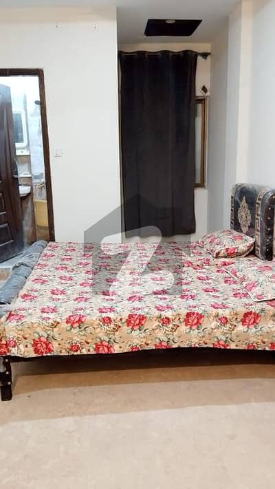 1 BED FURNISHED FLAT FOR RENT (BACHLOUR)