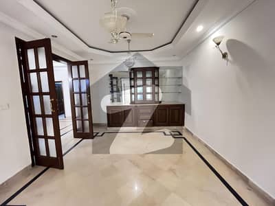 6 Bed Full House Available For Rent In F11