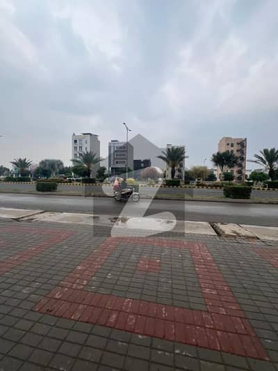 5 MARLA COMMERCIAL PLOT FOR SALE MAIN 150 FIT ROAD NEAR TO BAHRAI TOW N LAHORE NEAR TO RING ROAD SL#3 INTERCHANGE INVESTMENT OPPORTUNITY TIME ON GROUND PLOT FOR SALE IN NEW LAHORE CITY PHASE 2