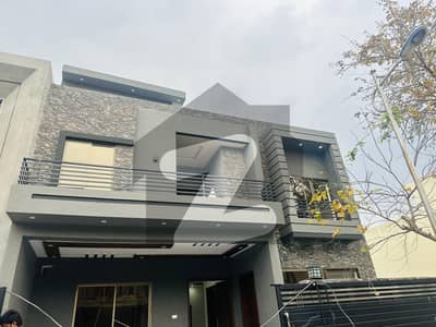 10 Marla House for Sale in Multi Gardens B-17 (CDA Sector) Prime Location
