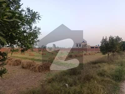 لکھوکی بیدیاں روڈ,لاہور میں 4 کنال رہائشی پلاٹ 1.4 کروڑ میں برائے فروخت۔