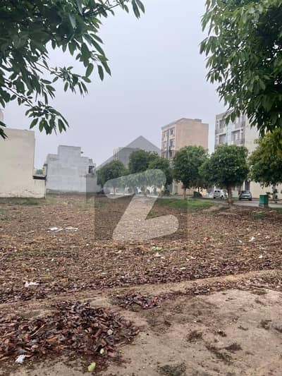 8.36 MARLA MOST BEAUTIFUL PRIME LOCATION RESIDENTIAL CORNER PLOT FOR SALE IN NEW LAHORE CITY PHASE 2
