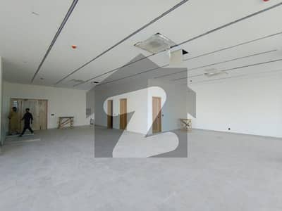 آئی ۔ 8 مرکز آئی ۔ 8,اسلام آباد میں 4 مرلہ Studio دفتر 4.0 لاکھ میں کرایہ پر دستیاب ہے۔