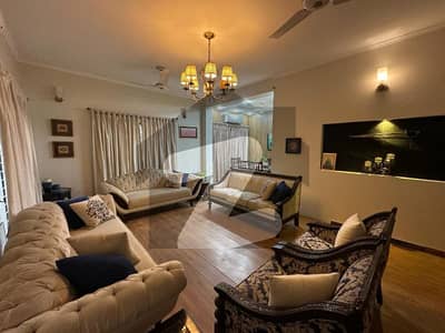 16 Marla Well Maintained House For Sale In Askari 11 Lahore 4 Bed | Secure Living