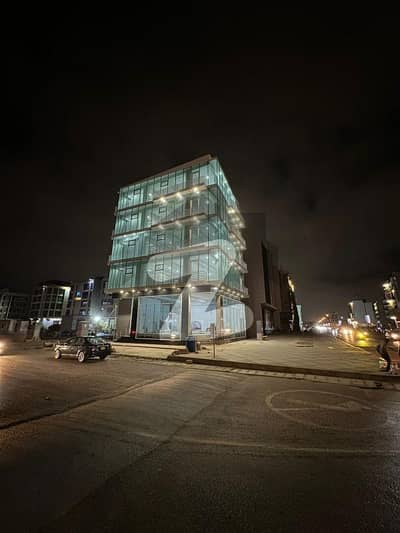 ڈی ایچ اے فیز 8 ڈی ایچ اے ڈیفینس,کراچی میں 10 مرلہ Studio دفتر 5.0 لاکھ میں کرایہ پر دستیاب ہے۔