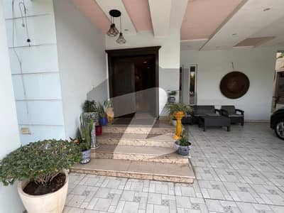 Stunning 1 Kanal Villa for Sale at an Attractive Price