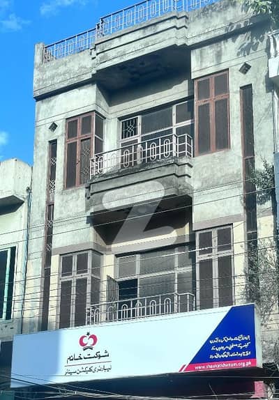 سرکلر روڈ گجرات میں 5 مرلہ Studio بالائی پورشن 19.0 ہزار میں کرایہ پر دستیاب ہے۔