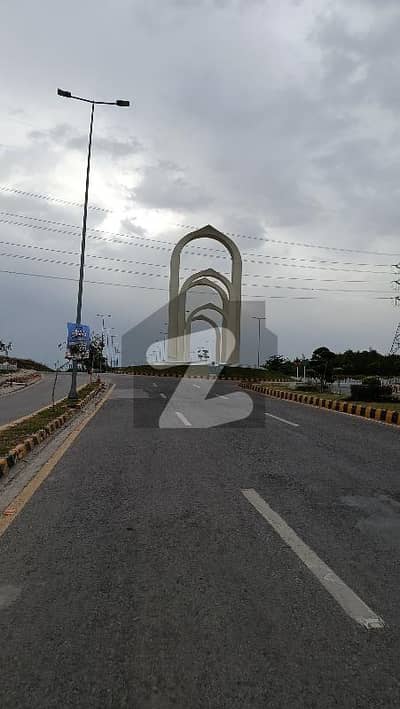 1 Kanal Plot Near Main Boulevard DHA Phase 5 Islamabad