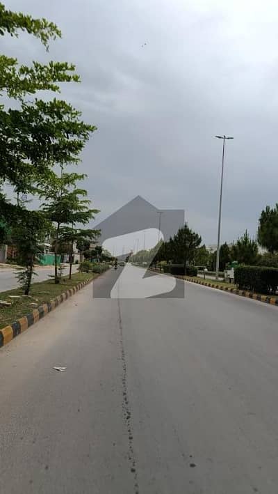 Urgent Sale 1 Kanal Plot DHA Phase 5
