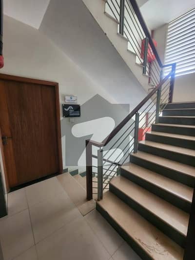 MAIN ROAD Single Or Jori 1000 + 1000 Sq Feet Available For Rent Dha PHASE 6 Only Company