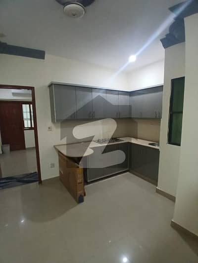 ڈی ایچ اے فیز 6 ڈی ایچ اے ڈیفینس,کراچی میں 2 کمروں کا 2 مرلہ فلیٹ 1.05 کروڑ میں برائے فروخت۔