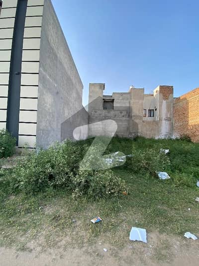 صنوبر سٹی اڈیالہ روڈ,راولپنڈی میں 5 مرلہ رہائشی پلاٹ 60.0 لاکھ میں برائے فروخت۔