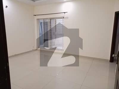 5 MARLA HOUSE Available For Rent in Wapda Town