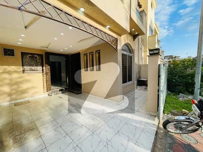 5 Marla Slightly Used House for Sale | Solid Build | Prime Location