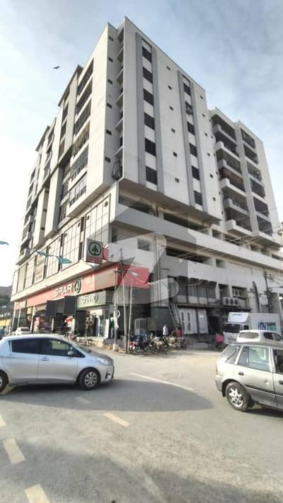 نارتھ ناظم آباد ۔ بلاک ایف نارتھ ناظم آباد,کراچی میں 3 کمروں کا 8 مرلہ فلیٹ 4.75 کروڑ میں برائے فروخت۔