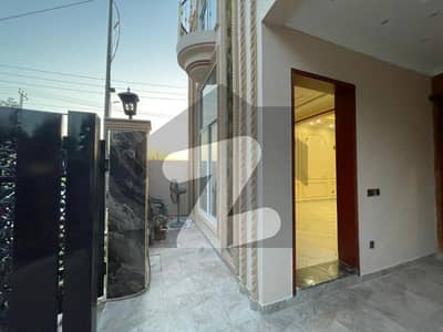 5 MARLA HOUSE FOR SALE IN KHAYABAN E AMIN