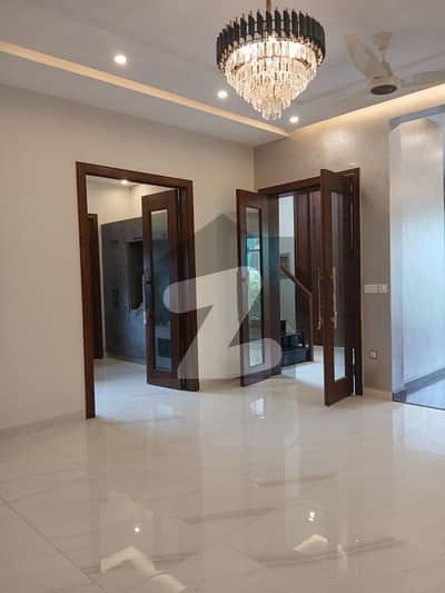 10 Marla Lower Portion For Rent